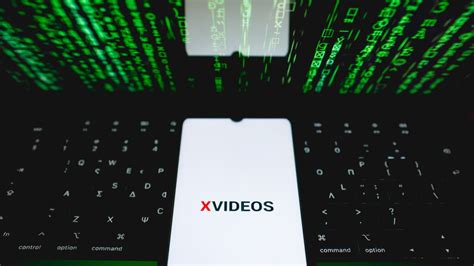 How to unblock XVideos for free 